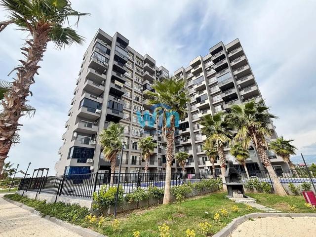 Win'den Çeşmeli'de Sosyal Donatılı Full Eşyalı Satılık 1+1 Daire