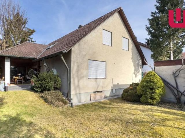 WINDISCH Gemütliche 2 Zimmer Wohnung für Singles in zentraler & ruhiger Lage bezugsfrei!