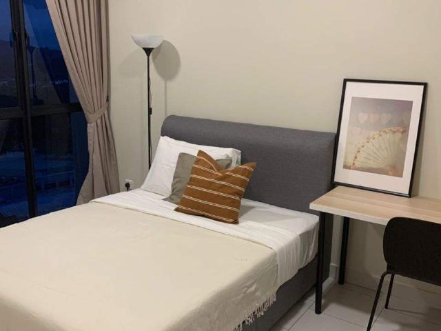 Window air cond Middle Room at Astetica Residences, Seri Kembangan, walking distance to KTM & the Mines Mall