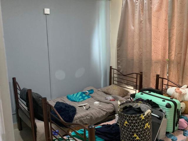 Window Single Room girl at menara u, shah alam, 3 min walking distance to msu & aeon shah alam