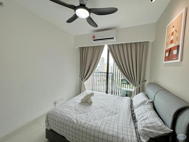Window Room+AC! Edu