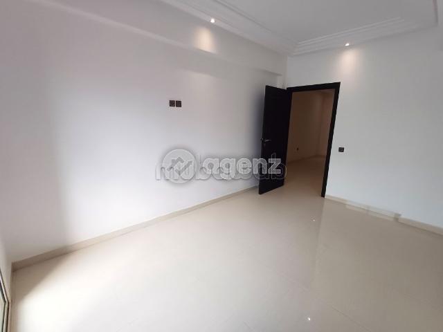 WINDSOR GROUPE LAHLOU IMMO Appartement à vendre 136 m², 3 chambres Val Fleurie Casablanca