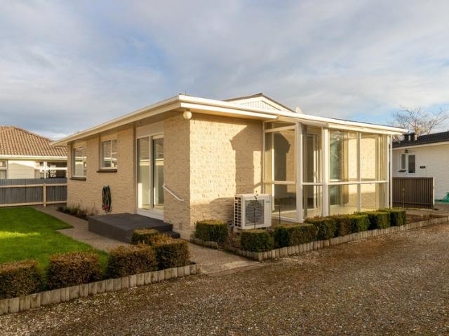 Windsor, 2 bedrooms