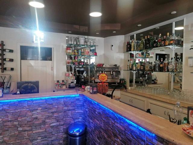 Wine bar in vendita a Latina