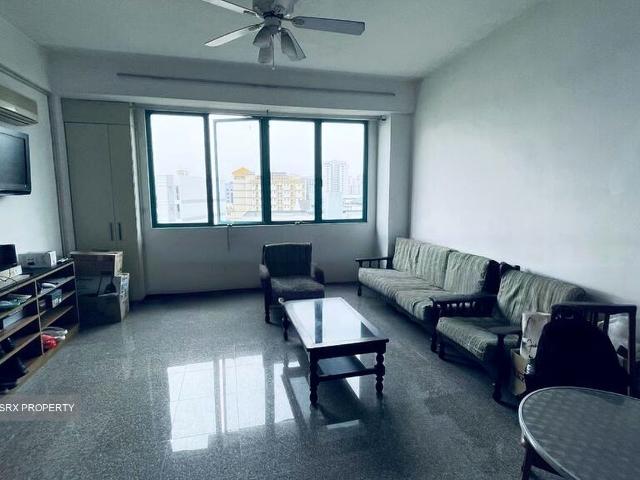 Wing Fong Mansions D14, Apartment