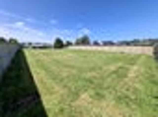 Wingatui Road House & land Package