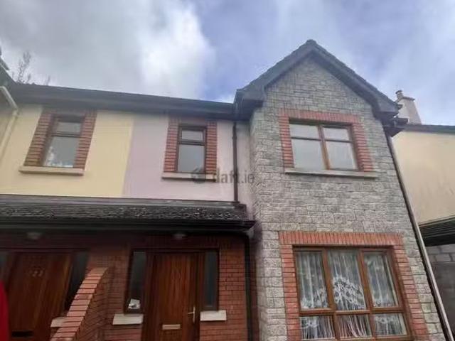 Wingfield Orchard, Newcastle West, Co. Limerick is for rent