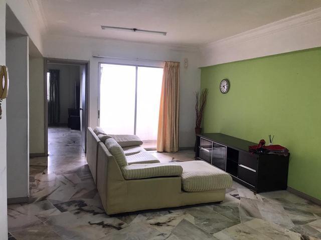 Winner Heights condominium Desa Petaling