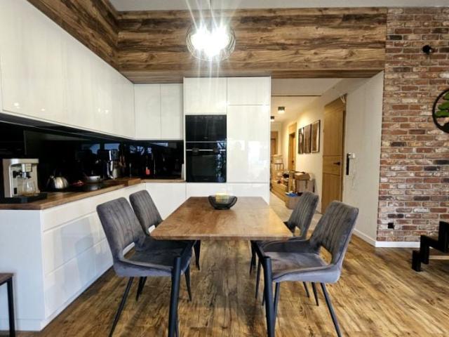 Winogronowa 79,90 m², Radzyny