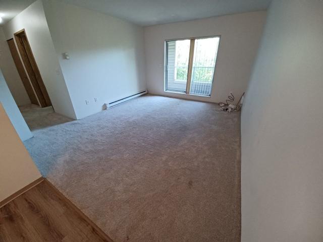 Winsome Place 1 Bedroom Apartment for Rent at 7760 120 St, Surrey, BC V3W 1L1