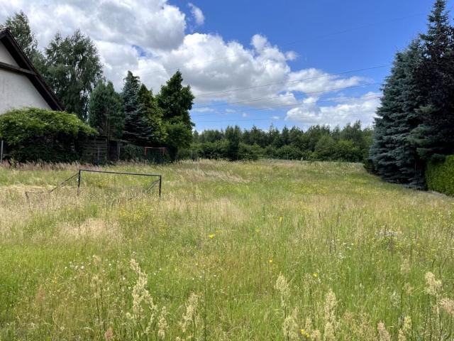 Wiatraczna 1 000 m², Kiekrz