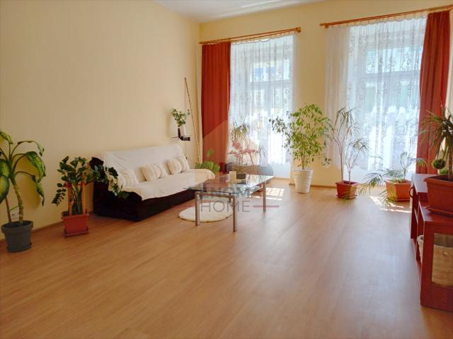 Świdnica, 51 m², kamienica, potencjał aranżacyjny