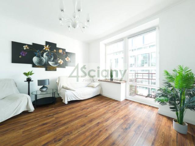 Widok 47 m², Warszawa