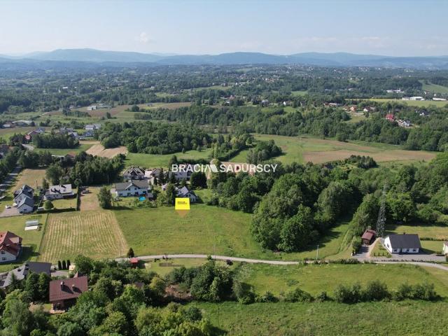 Widokowa działka budowlana w Byszycach – 10 arów, promocja