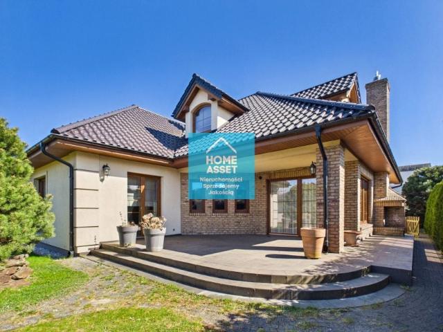 Wiejska 235,40 m², Reda