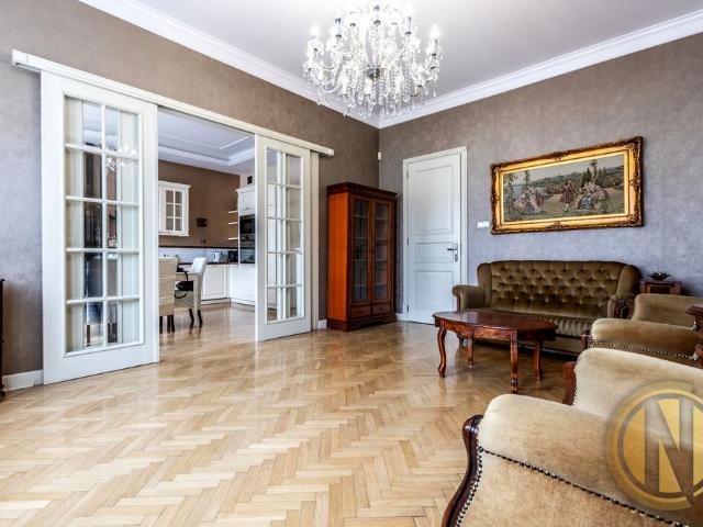 Wielopole | Śródmieście | 3 pok. 104 m2 | Eng Kraków