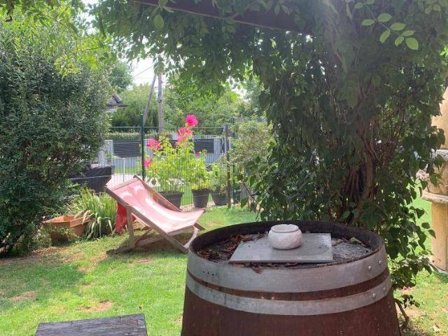 WIEN: Gepflegtes EFH mit Terrasse & Pool auf 368m² Eigengrund! Urlaubsfeeling mitten in Wien