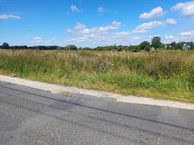 Działka 1250 m² pod zabudowę mieszkaniową i usługową