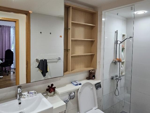 Wilkie Studio Condominium For Sale, $2,700,000, 3 Bed 2 Bath 1,367 sqft $1,975.00 psf
