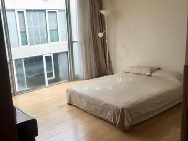 Wilkie Studio D9, Apartment