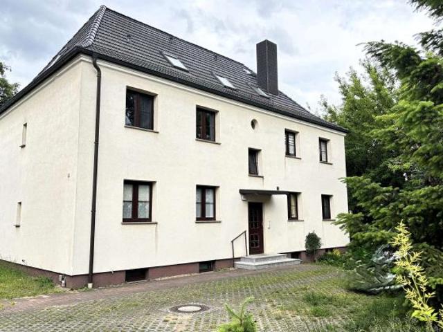 Willkommen in Ihrem neuen Investment – Charmante, vermietete Erdgeschosswohnung mit Gartenidylle