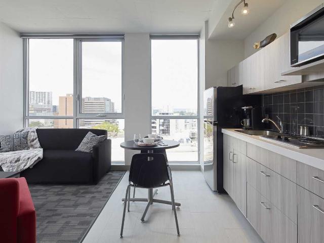 William Thomas 2 Bedroom Apartment for Rent at 20 Rebecca St, Hamilton, ON L8R 0A5 Beasley