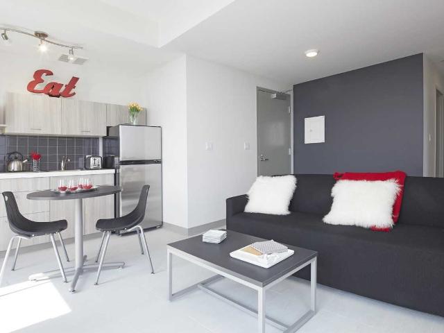 William Thomas 2 Bedroom Apartment for Rent at 20 Rebecca St, Hamilton, ON L8R 0A5 Beasley