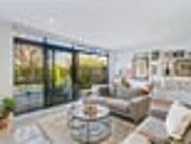 Willis Bond – perfect parkside living