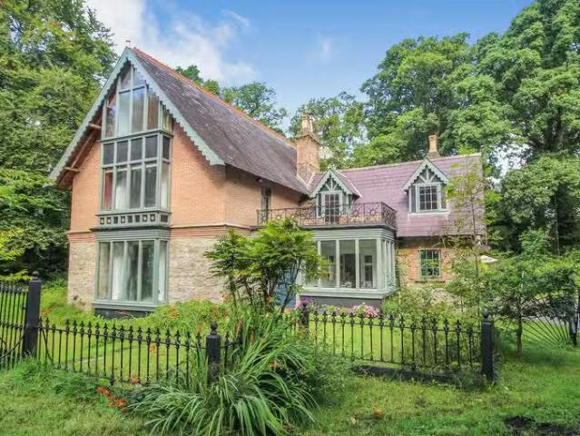 Willow Lodge, Lords Avenue, Lough Rinn, Mohill, Co. Leitrim, N.