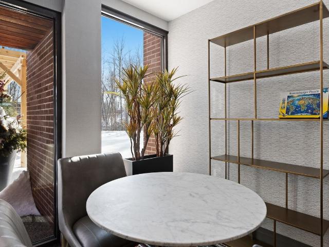 Willowbrook Apartments 1 Bedroom Apartment for Rent at 100 Weeping Willow Lane, Ottawa, ON K2K 1E5 Beaverbrook