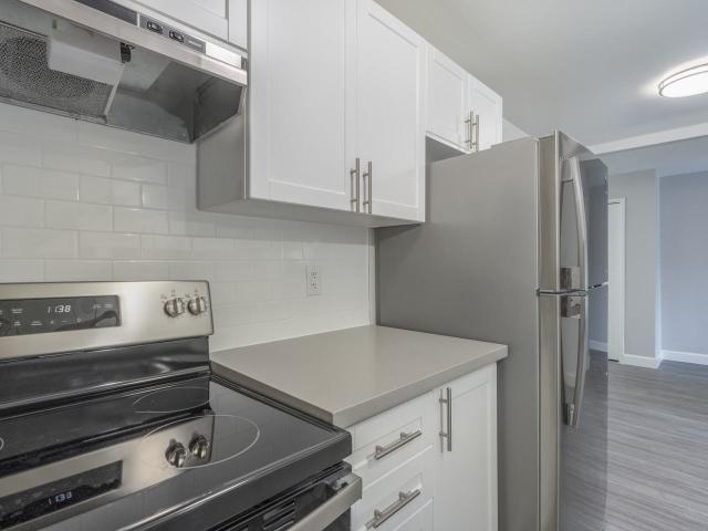 Willowdale Apartments 2 Bedroom Apartment for Rent at 325 Willowdale Cres, Sarnia, ON N7T 7R2 Central City