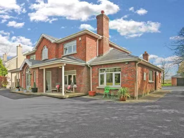 Willowdale, Lower Meelick, V94W1RP is for sale