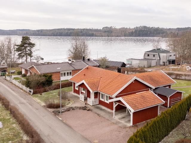 Wiréns väg 8