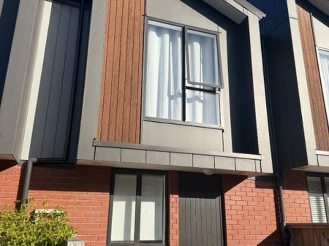 wiri, 2 bedrooms