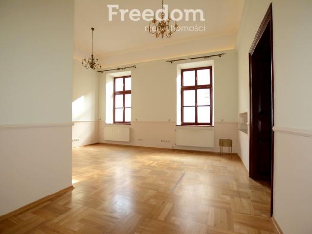 Żwirki i Wigury 94 m², Wadowice
