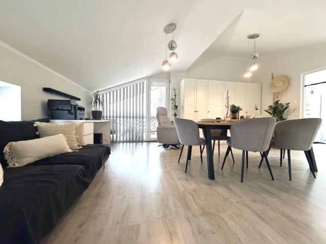 Żwirki i Wigury 298,99 m², Rumia