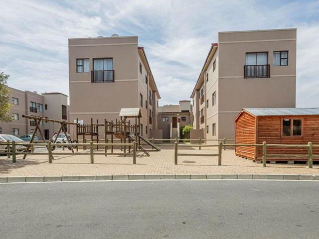 Wise buy! First time buyers/investors! No transfer duty payable!