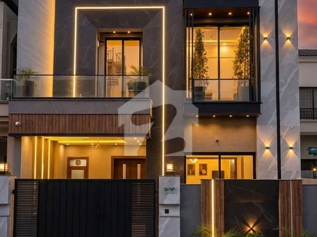 WITH EXCELLENT VIEW Prime Location 5 Marla Spacious House Is Available In DHA 9 Town