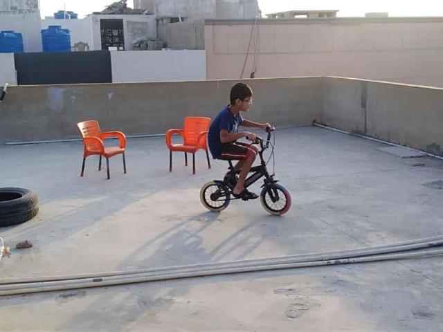 With roof advantage like a pent house. Apartment for rent Karachi DHA Phase 6 ID 26158