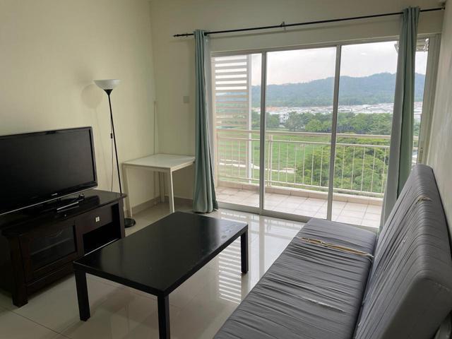 Within Short Walking Distance To MRT Station and Amenities