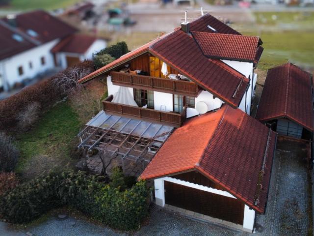 Wo Träume Raum bekommen Über 400m² Wohn und Nutzfläche in Tuntenhausen