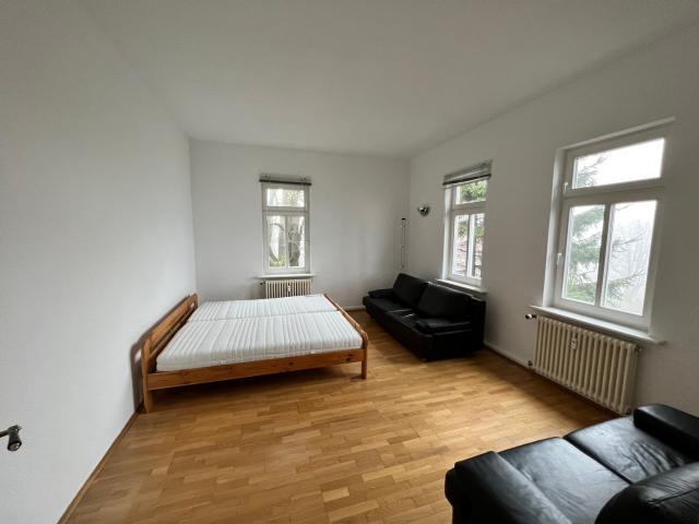 Wo andere Urlaub machen 1Zi EBK in Landhausvilla und viel Garten teilmöbliert