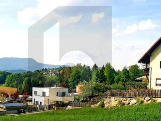 WO DIE STADT AUFHÖRT UND DAS WOHLFÜHLEN BEGINNT. TOP GRUNDSTÜCK IN FÖLLING