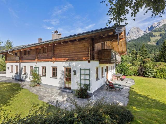 Wo Erinnerungen Heimat finden! Ferienhaus am Florysee in Hinterthal, am Fuße des Hochkönigs