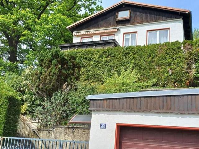 Wo Natur auf Zuhause trifft Ihr neues Haus am Stadtrand Wiens