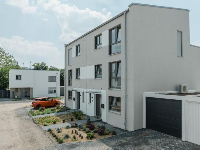 Wo Neu und Bau unter einem Dach wohnen Neubau Doppelhaushälfte in Duisburgs grünem Westen!
