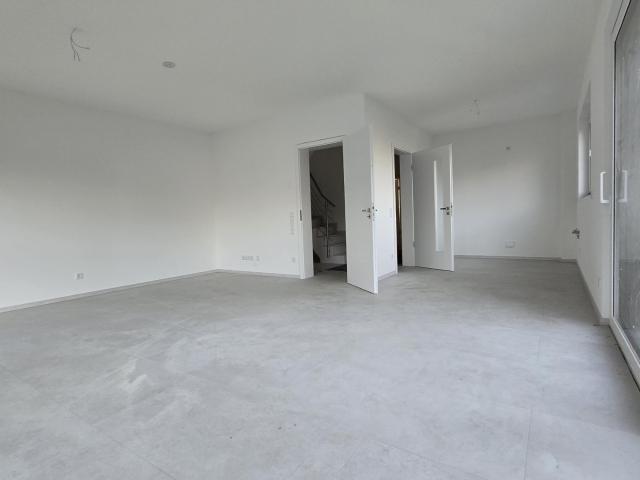 Wo Raum, Licht und Leben harmonisch verschmelzen Erstbezug