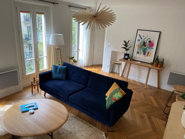 Wonderful cozy apartment in vibrant Montmartre neighbourhood