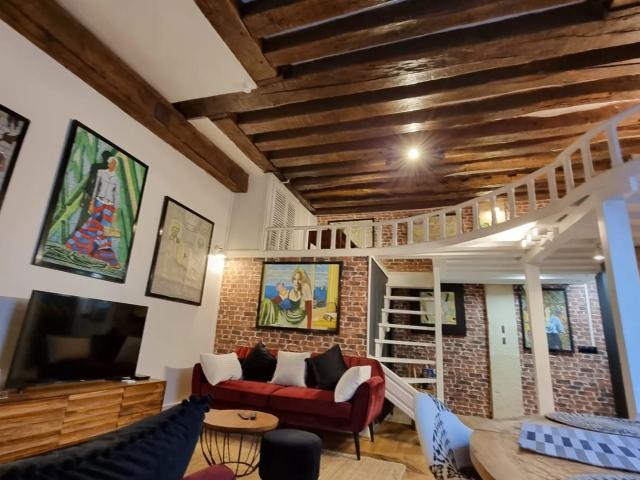 Wonderful & amazing apartment,very calm,very good neighborhood, Paris