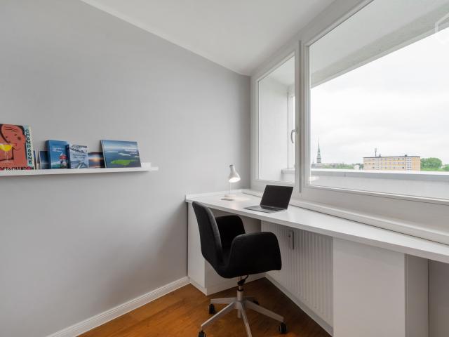 Wonderful and amazing apartment with a nice view and a balcony completley furnished and renovated